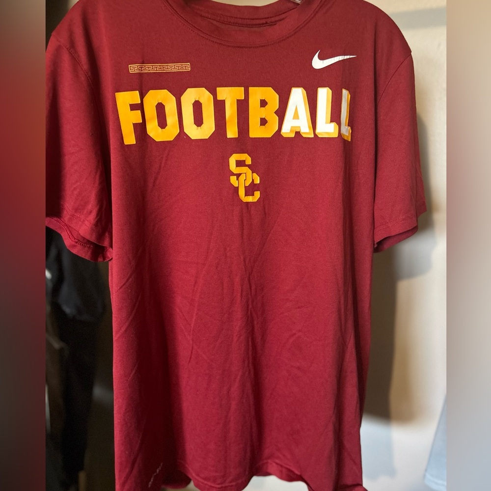 Men’s Large Nike Men’s USC T